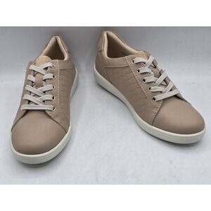 Trotters Adore T2117-112 Womens Beige Leather Lifestyle‎ Sneakers Shoes 7 M